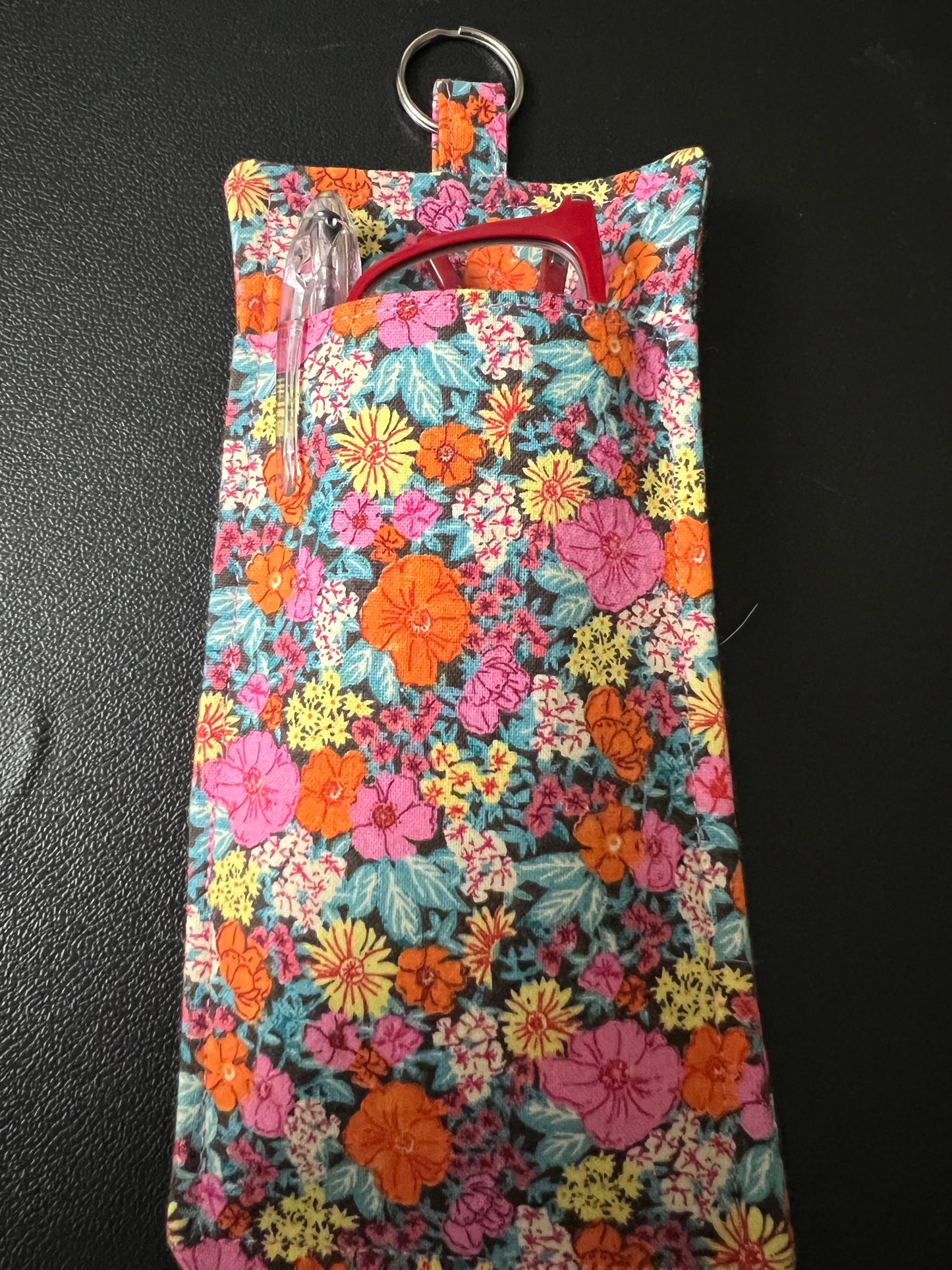 Lanyard Pen Holder